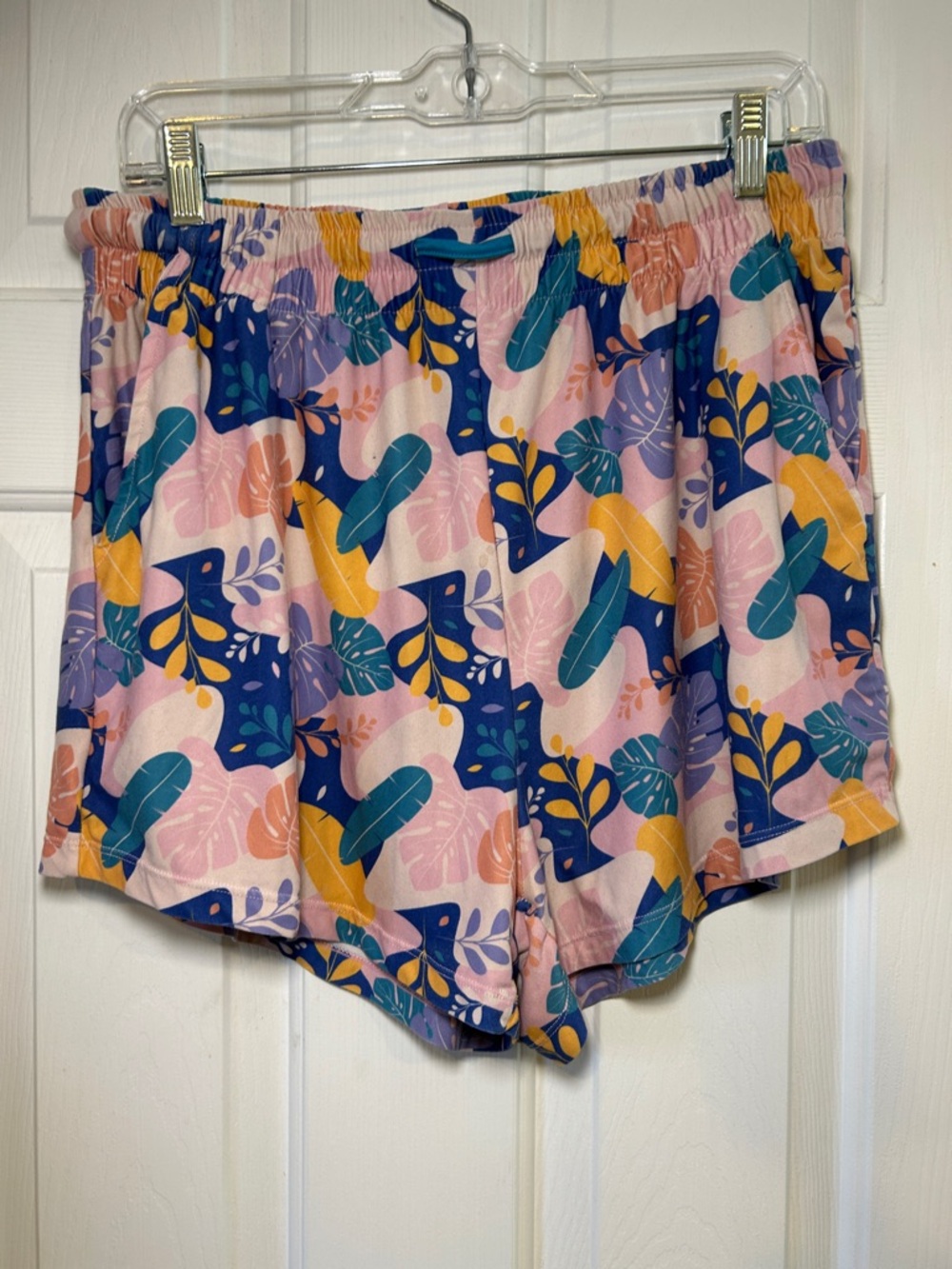 POP Fit Pajama Set Tropical Leaf Tank Top and Sleep Shorts with Pockets Large - Picture 5 of 10